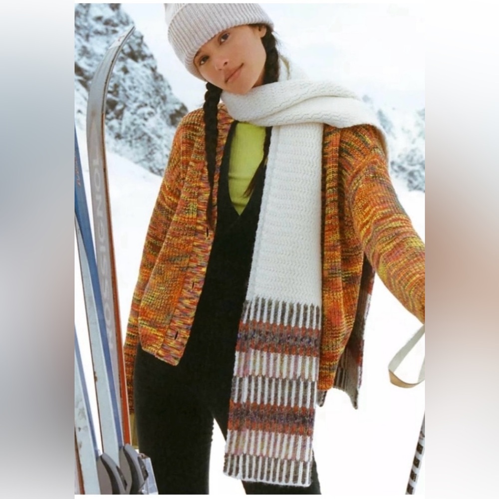 NWOT Anthropologie Cream/Multicolor Knit Scarf